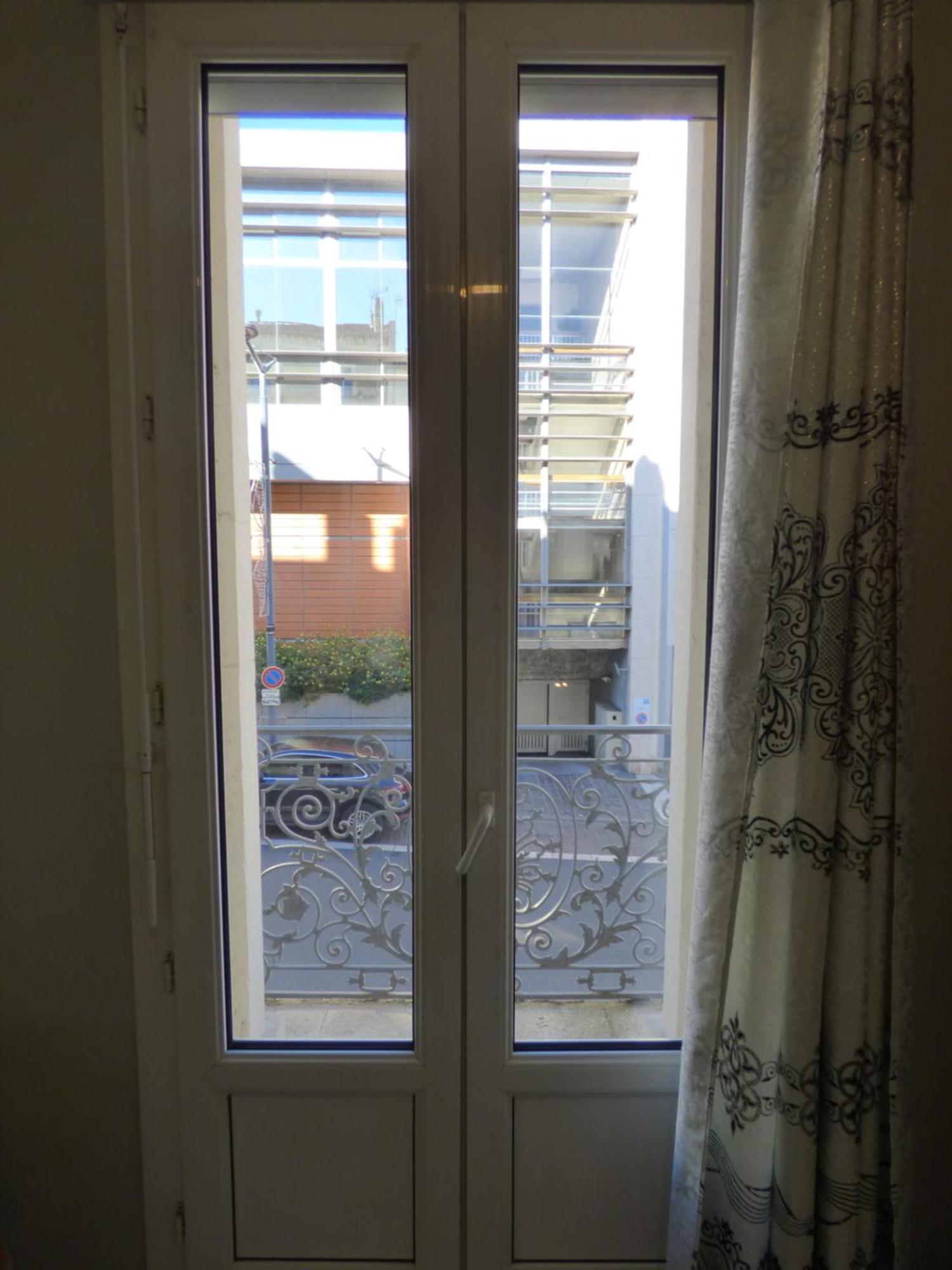 "Belle Etape"-Meuble De Tourisme 3 Etoiles -Residence "Les Logis De Beziers"-Garage Optionnel-Coeur De Ville-Plages A 16Km ! Εξωτερικό φωτογραφία